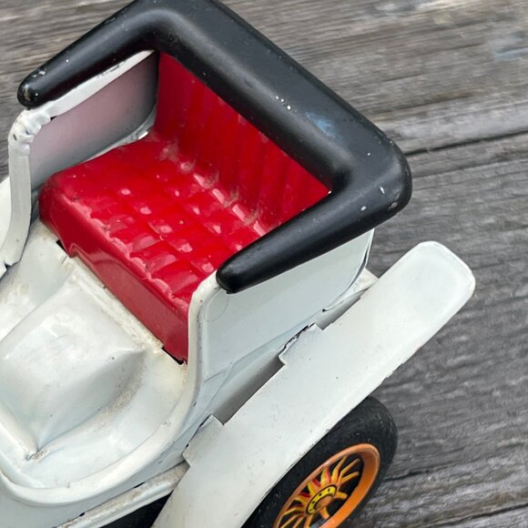 Vintage Bandai Japan Tin Toy Push Friction Car Sign of Quality - Picture 3 of 12